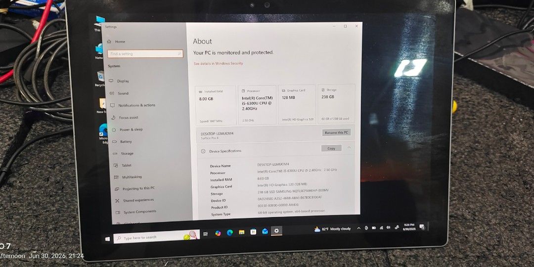 Microsoft Surface Pro 4497186252931082244