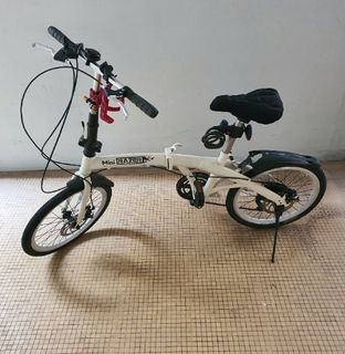 (Category: ) located in . Submitted by lifesaver995 (Listing ID 1446998872, Image 1). Description: .