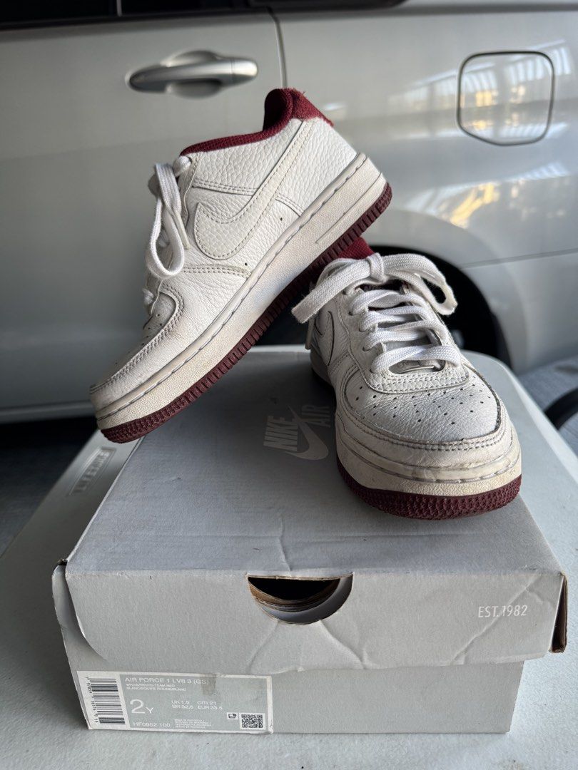 Nike Air Force 1 LV8 3 GS (Category: Babies & Kids Fashion) located in Marilao. Submitted by deejoson (Listing ID 1446917146, Image 1). Description: - Kids' White Nike Air Force 1 LV8 3 GS - Size posted on photo - Comes with original box NEEDS CLEANING.