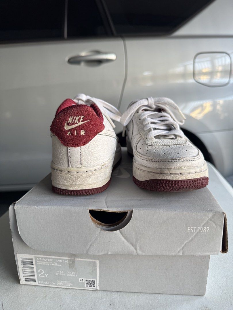 Nike Air Force 1 LV8 3 GS (Category: Babies & Kids Fashion) located in Marilao. Submitted by deejoson (Listing ID 1446917146, Image 2). Description: - Kids' White Nike Air Force 1 LV8 3 GS - Size posted on photo - Comes with original box NEEDS CLEANING.