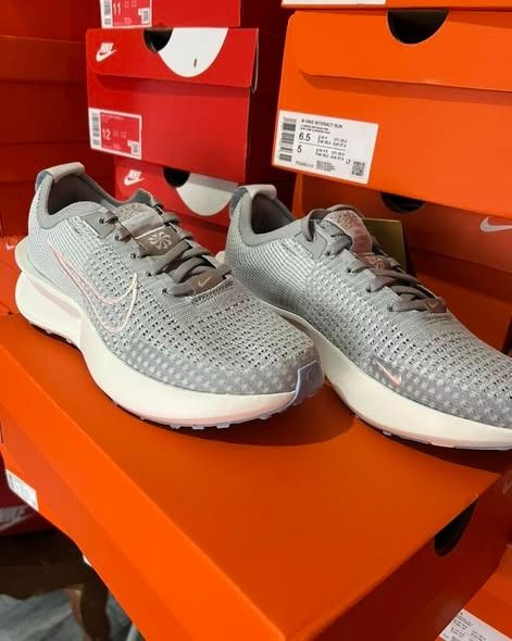 NIKE INTERACT RUN “BLACK/FIRE RED” (Category: Sneakers) located in Manila. Submitted by sneakywolp (Listing ID 1447048812, Image 2). Description: NIKE INTERACT RUN “BLACK/FIRE RED” ON HAND/READY TO SHIP👌🏻 DISCOUNTED Price: 2,095 PHP ✅ SRP: 4,295 ❌ Sizes Available: 9.5 /10.5 US Men ⭐️ BRAND NEW with BOX // 100% LEGIT ✈️ SHIPPING via JNT (Door to door), LALAMOVE (Same day delivery), and LBC (Branch Pick Up) 🛵 COD (Same day delivery via LALAMOVE)