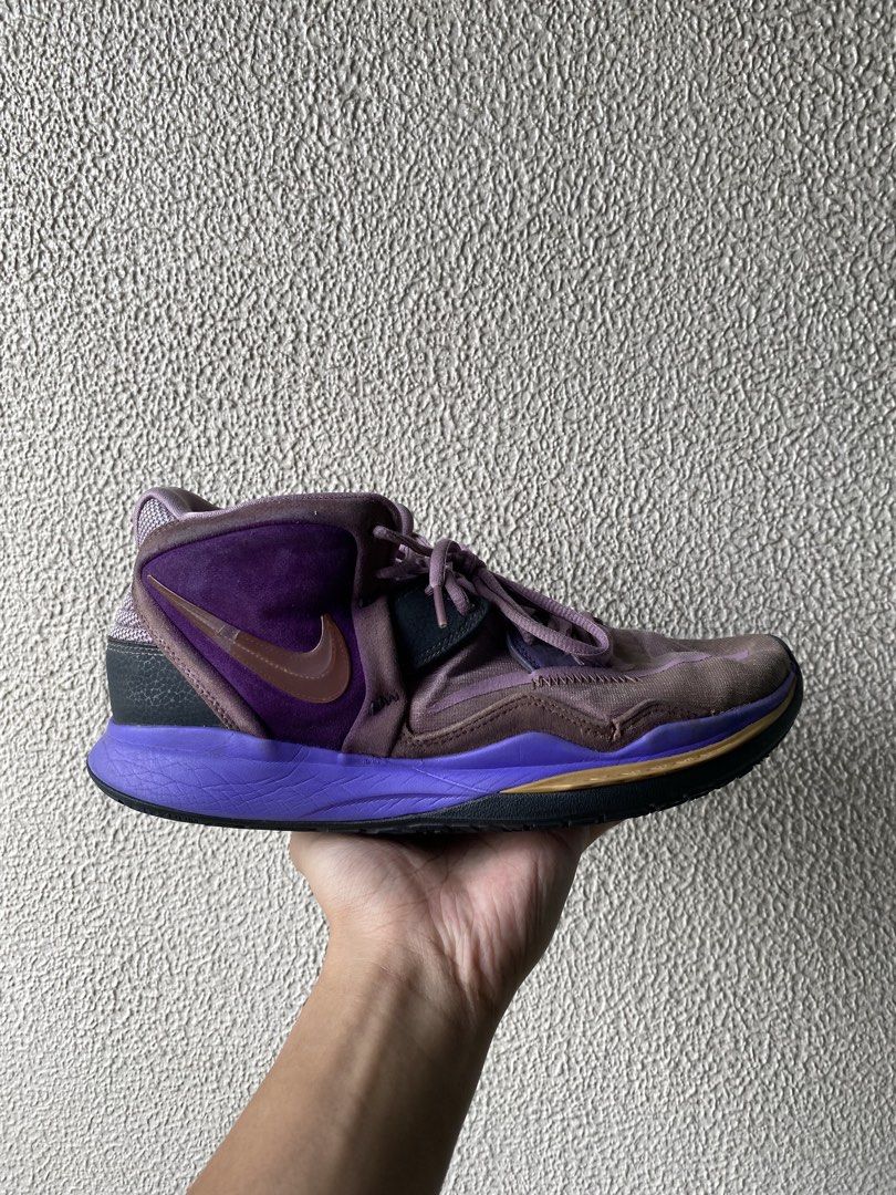 Nike Kyrie Infinity 8 “Amethyst Wave” Basketball Shoes (Category: Sneakers) located in Manila. Submitted by ayo.pie (Listing ID 1447007730, Image 1). Description: - Nike Kyrie Infinity 8(Second hand) - “Amethyst Wave” - EU: 43.5/ UK 9.5 / US 10.5 RFS: Decluttering Original price: ₱7,280 Selling for: ₱2,500 (negotiable) - Authentic - Condition: Used, visible creasing, scuff, sole wear - No box - Arrange delivery via Lalamove or Grab around Metro M