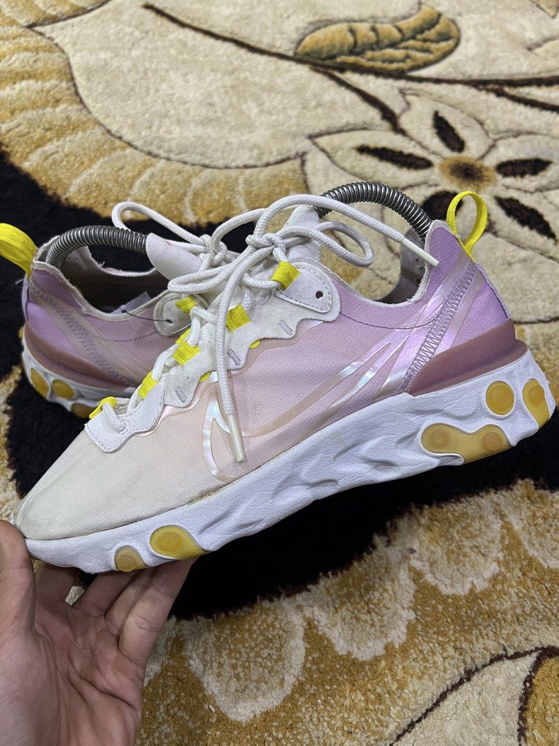 Nike React (Category: Sneakers) located in Sungai Petani. Submitted by anthrax_bundle (Listing ID 1446949395, Image 2). Description: .
