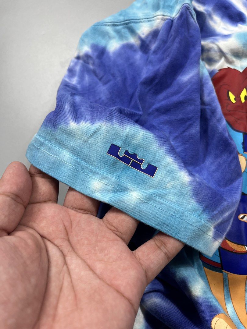 Nike x LeBron James - Tune Squad - Tee (Category: Tshirts & Polo Shirts ) located in Taguig. Submitted by chicpicked (Listing ID 1447086075, Image 3). Description: Nike x LeBron James - Tune Squad - Tee Authentic Good as new No flaws XL loose fit 500.