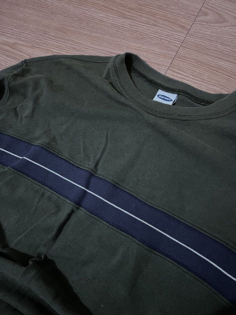 Old navy vintage stripe indie LS (Category: Coats, Jackets and Outerwear) located in Sorsogon. Submitted by archiverags (Listing ID 1447017136, Image 3). Description: Dm for details.