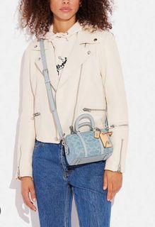 (Category: ) located in . Submitted by lfboutique (Listing ID 1447038921, Image 1). Description: .