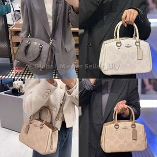 (Category: ) located in . Submitted by fashion.luxe (Listing ID 1447079141, Image 1). Description: .