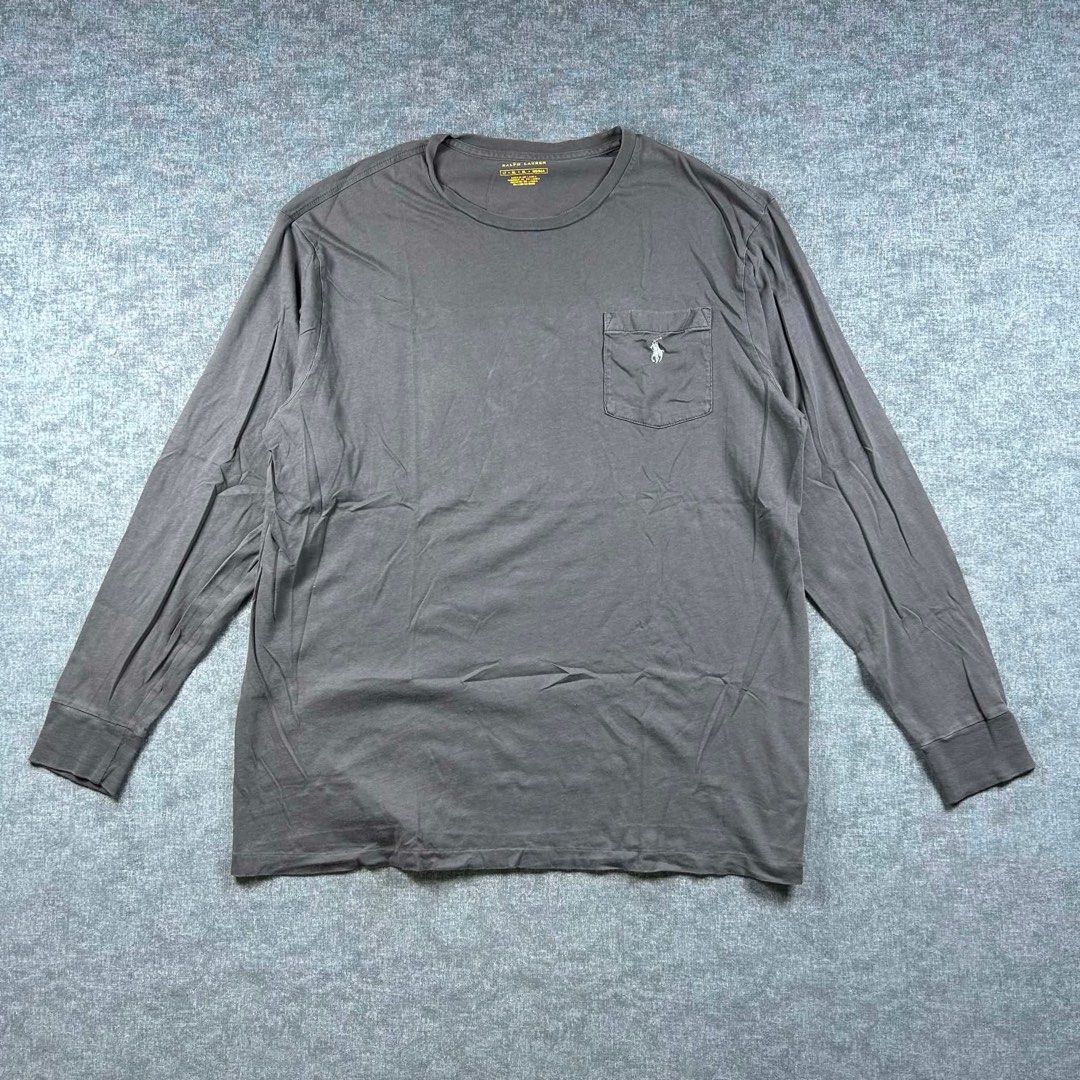 Ralph Lauren Dark Grey Long Sleeve (Category: Coats, Jackets and Outerwear) located in Manila. Submitted by emvishop (Listing ID 1447104907, Image 1). Description: Ralph Lauren Dark Grey Long Sleeve Price: PHP 300 Size: Large Dimension: 23 x 29 Condition: Good Condition Issue: pen mark Store SKU: A-70 Please don’t hesitate to message us for inquiries or assistance with your transaction. (take note that the color may appear different due to lighti