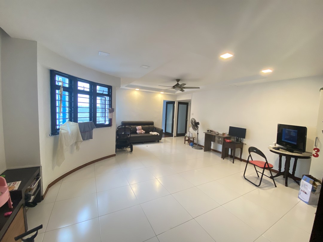 (Category: ) located in . Submitted by deepan1990.dd (Listing ID 1446925040, Image 1). Description: .