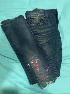 (Category: ) located in . Submitted by nurulqhal77263 (Listing ID 1447014520, Image 1). Description: .