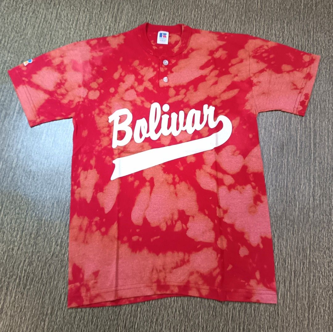 Russell Athletic Youth Bleached (Category: Tshirts & Polo Shirts) located in Kuala Kubu Baru. Submitted by ayienmarley (Listing ID 1447075503, Image 1). Description: - Red Russell Athletic T-shirt -pit17. 5 / labuh25 -condition 9 /10 -russell made in Mexico *gambar details boleh PM .