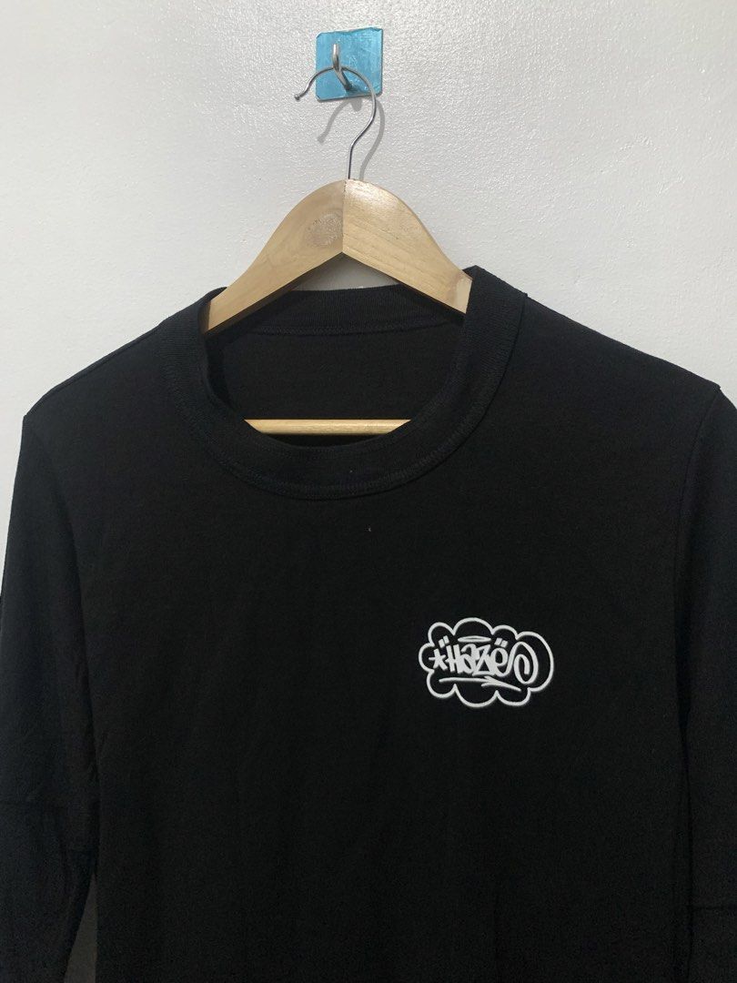 Sacai x Eric Haze Longsleeve (Category: Tshirts & Polo Shirts ) located in Mexico. Submitted by bugskiethrift (Listing ID 1447033177, Image 2). Description: size: small to med 19x25.5 good as new condition bump a message for more info.