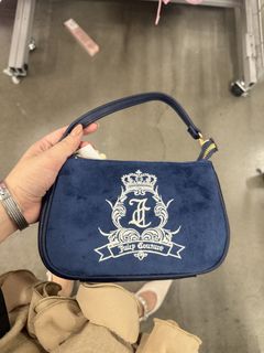 (Category: ) located in . Submitted by katieshops (Listing ID 1447098018, Image 1). Description: .