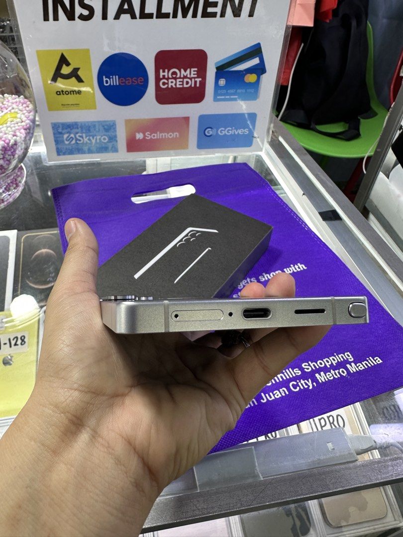 SAMSUNG S25 ULTRA 256GB NTC (Category: Samsung) located in San Juan City. Submitted by kittygadgetsph (Listing ID 1447016148, Image 2). Description: Pm for fast transactions .