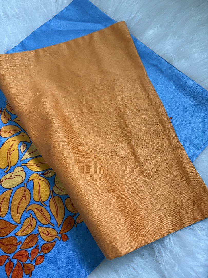 Shiseido placemats (Category: Table Linen & Textiles) located in Santa Rosa. Submitted by collectiblesitems.ph (Listing ID 1446987448, Image 2). Description: 4pcs available. No flaws. No box.