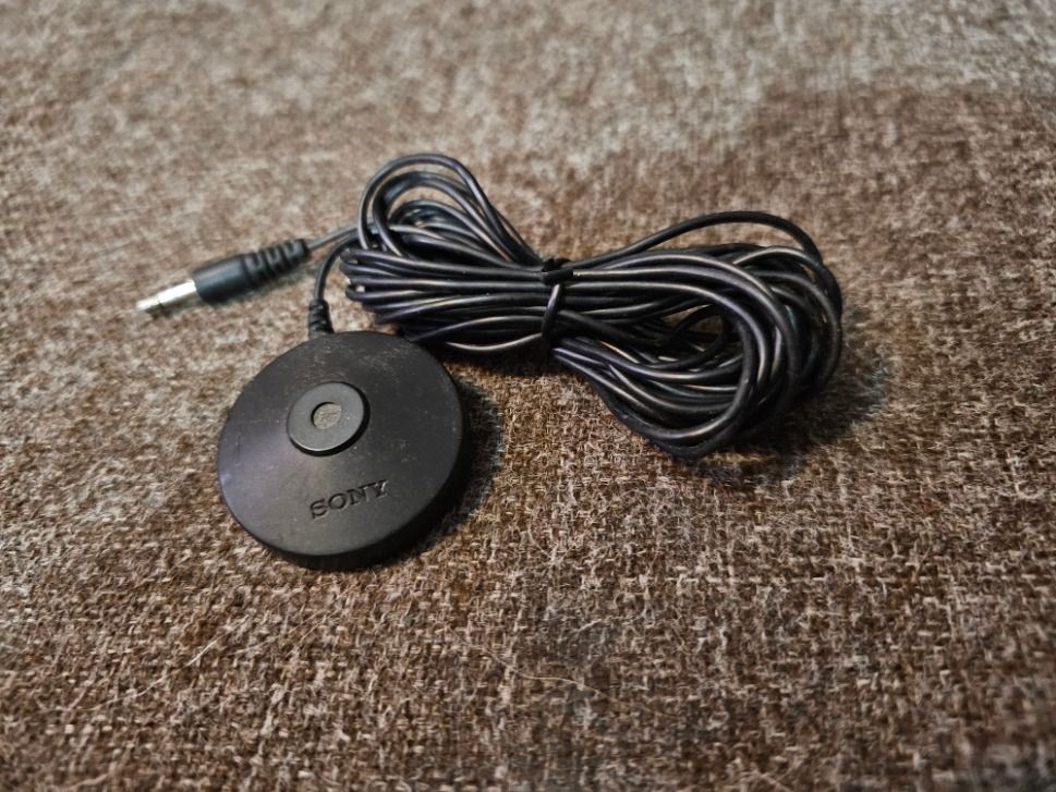 SONY CALIBRATION MICROPHONE SOUND MEASUREMENT (Category: Microphones) located in Manila. Submitted by yatskiex2026 (Listing ID 1447083143, Image 2). Description: Sony Calibration Microphone Measurement ECM- AC2 model number no issue fully working meetup or via lalamove caloocan sm grand monumento.