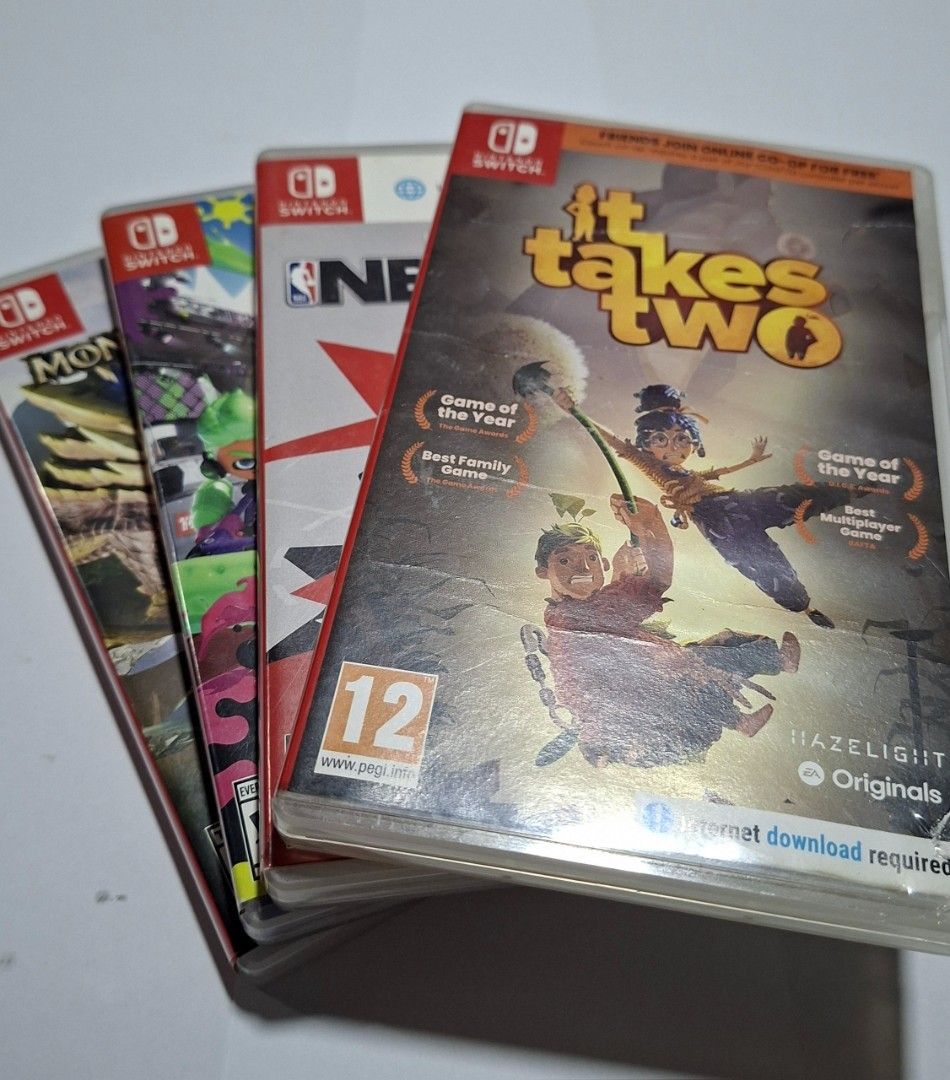Splatoon 2 Nintendo Switch Game (Category: Nintendo) located in Pasig City. Submitted by heytey (Listing ID 1447022488, Image 2). Description: - Splatoon 2 for Nintendo Switch - Fun shooter game with lots of ink - Great for multiplayer battles - Comes with game cartridge and case - Ready for turf war action.