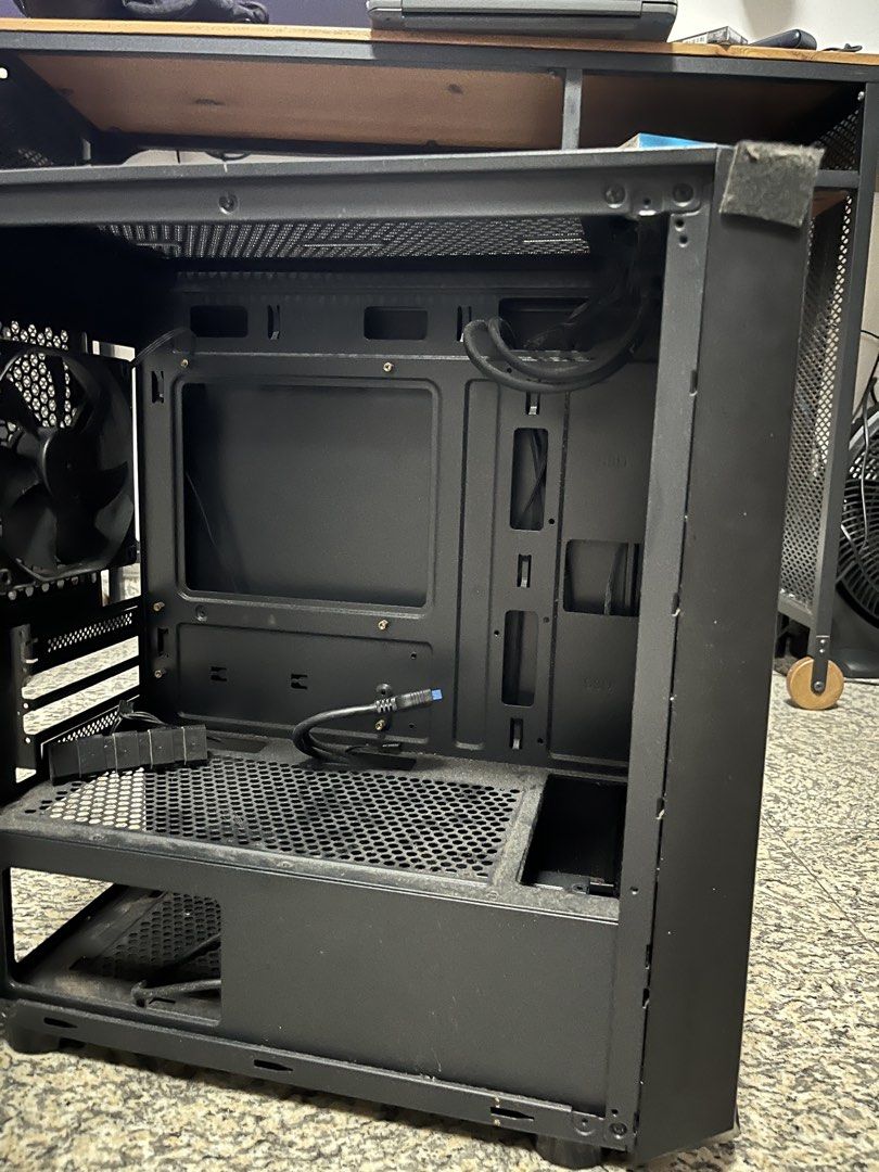 Tecware Forge M - MATX Case497443659349370881
