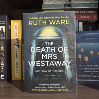 (Category: ) located in . Submitted by books_in_between (Listing ID 1446965484, Image 1). Description: .