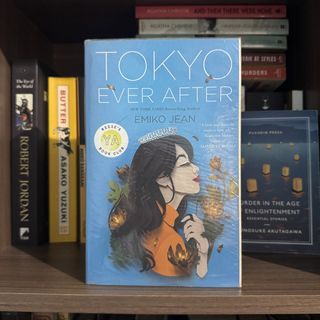 (Category: ) located in . Submitted by books_in_between (Listing ID 1446965883, Image 1). Description: .