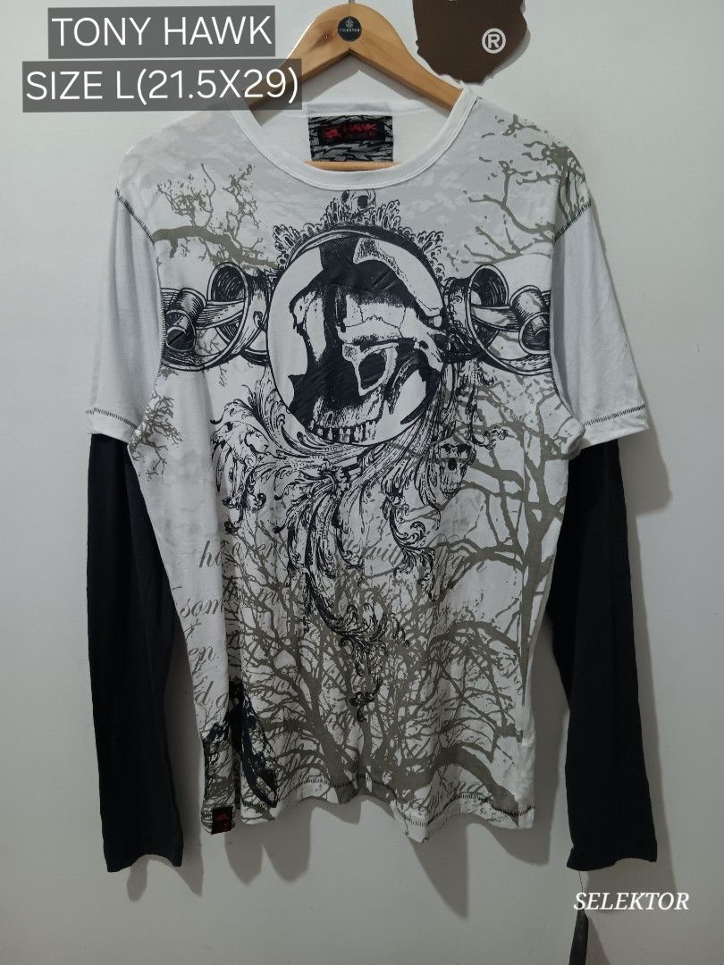 TONY HAWK (Category: Coats, Jackets and Outerwear) located in Dauis. Submitted by udenglegaspi (Listing ID 1447071362, Image 1). Description: .