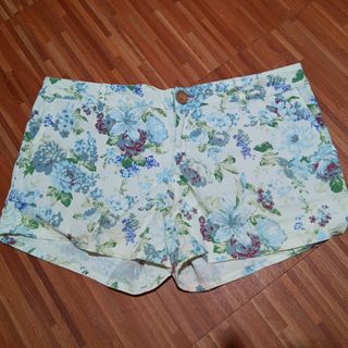 (Category: ) located in . Submitted by darlen21 (Listing ID 1447068754, Image 1). Description: .