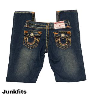 (Category: ) located in . Submitted by junkfits (Listing ID 1447045406, Image 1). Description: .