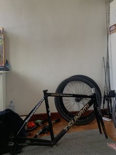 (Category: ) located in . Submitted by lowballbikes (Listing ID 1447035753, Image 1). Description: .