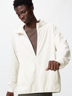 (Category: ) located in . Submitted by wintersummerboutique (Listing ID 1447101374, Image 1). Description: .