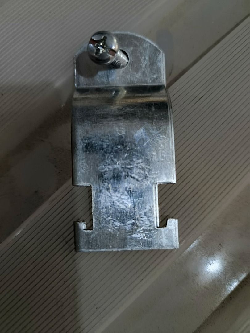 Unistrut clamp (Category: Everything Else Others) located in Caloocan City. Submitted by zenphoenix.0b9dcc (Listing ID 1446991835, Image 1). Description: Specs: 1 1/4".