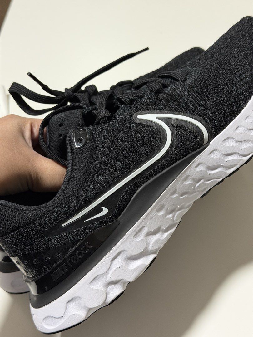 [US10M] Nike React Infinity Run Flyknit 3 (FIRM PRICE) (Category: Sneakers) located in Taguig. Submitted by ishyungshi (Listing ID 1447091359, Image 3). Description: - purchased from NIKE BGC - used TWICE only - no box+receipt (because i thought i would use it and permanently keep it 🥲) - US 10 MENS - black and white colorway rfs: impulse buy/not fit for my foot shape.