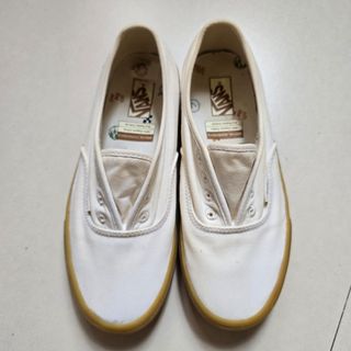 (Category: ) located in . Submitted by thriftzzzy (Listing ID 1446986083, Image 1). Description: .