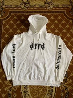 (Category: ) located in . Submitted by sidethrifts (Listing ID 1446947866, Image 1). Description: .