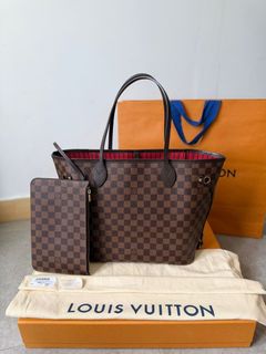 (Kategori: ) berada di . Dikirim oleh anzeraluxbags.id (ID iklan 1446997038, Gambar 1). Deskripsi: .