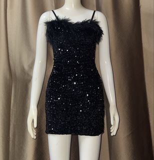 (Category: ) located in . Submitted by shopwithme03 (Listing ID 1447095471, Image 1). Description: .
