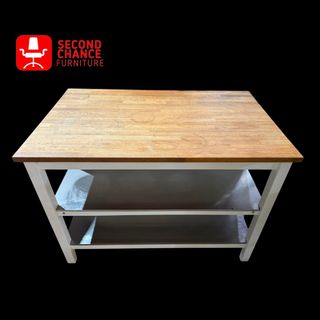 (Category: ) located in . Submitted by 2nd-furnitures (Listing ID 1446964822, Image 1). Description: .