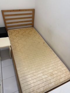 (Category: ) located in . Submitted by catiakayse46410 (Listing ID 1447047689, Image 1). Description: .