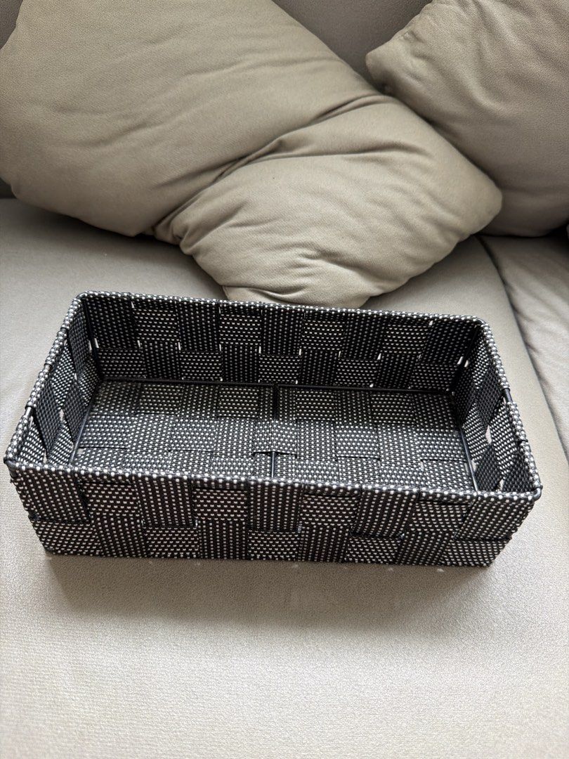 Woven Rectangular Storage Basket Organizer497379429571645440