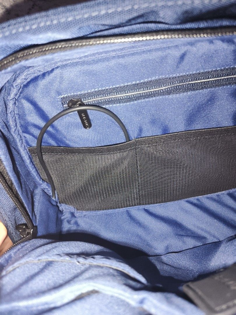 XD DESIGN  Blue bag497592343201075202