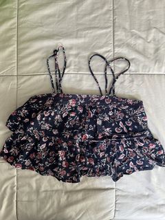 (Category: ) located in . Submitted by sofieshops (Listing ID 1446940548, Image 1). Description: .