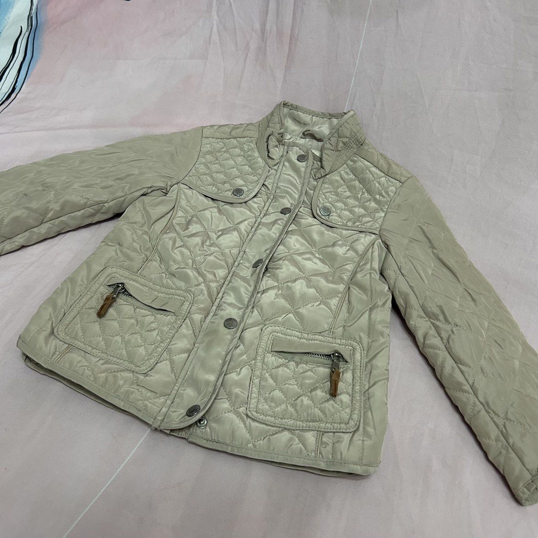 Zara quilted jacket for kids size 110cm (Category: Babies & Kids Fashion) located in Angeles City. Submitted by TheAuthenticcorner2018 (Listing ID 1447061683, Image 2). Description: .