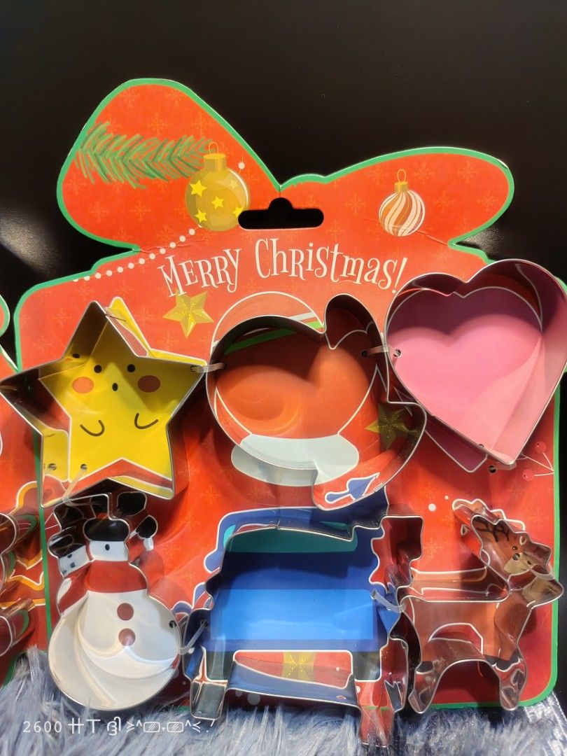 6PCS Christmas Cookie Cutter Set - Festive Shapes (Category: Bakeware) located in Baguio. Submitted by 26_zerozero (Listing ID 1448822523, Image 2). Description: 𝗧𝗔𝗞𝗘 𝗔𝗟𝗟 ₱𝟭𝗸 𝗼𝗻𝗹𝘆 ☺ ᴄʜʀɪsᴛᴍᴀs ᴄᴏᴏᴋɪᴇ ᴄᴜᴛᴛᴇʀs 🎄☃️🎅❄ sᴛᴀɪɴʟᴇss sᴛᴇᴇʟ | ʙʀᴀɴᴅɴᴇᴡ ғʀᴏᴍ ʜᴛ ✨.