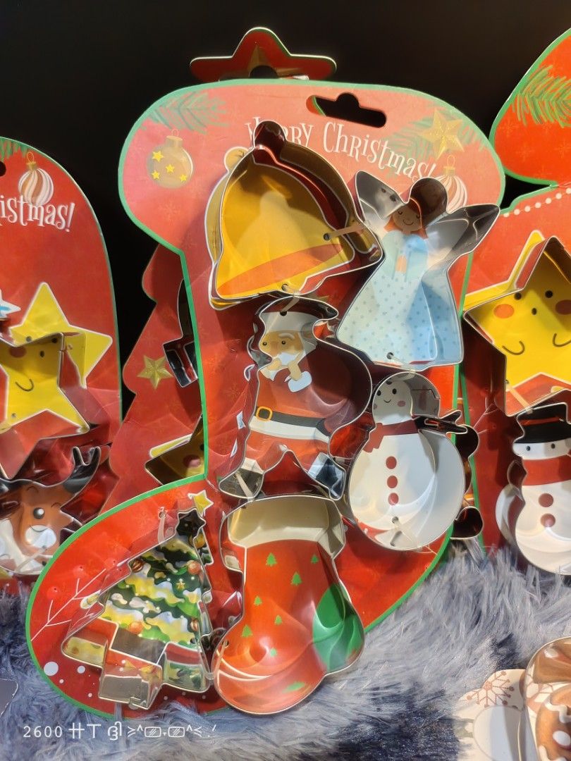 6PCS Christmas Cookie Cutter Set - Festive Shapes (Category: Bakeware) located in Baguio. Submitted by 26_zerozero (Listing ID 1448822523, Image 3). Description: 𝗧𝗔𝗞𝗘 𝗔𝗟𝗟 ₱𝟭𝗸 𝗼𝗻𝗹𝘆 ☺ ᴄʜʀɪsᴛᴍᴀs ᴄᴏᴏᴋɪᴇ ᴄᴜᴛᴛᴇʀs 🎄☃️🎅❄ sᴛᴀɪɴʟᴇss sᴛᴇᴇʟ | ʙʀᴀɴᴅɴᴇᴡ ғʀᴏᴍ ʜᴛ ✨.