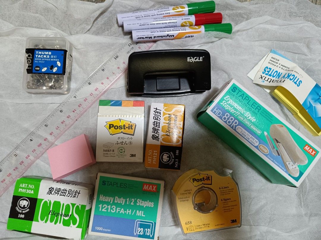 文具 （分類：文具）位於 Hong Kong。 由 young_loyaukee 提交（商品編號 1448865249，圖片 3）。簡介： 留言問價。