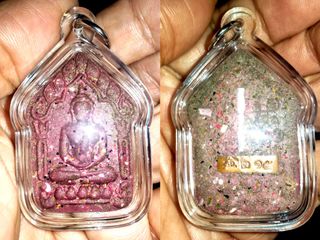 （分類：）位於 。 由 amulet-2k 提交（商品編號 1448852627，圖片 1）。簡介： 。