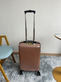 （分類：）位於 。 由 fashiontrade_luggage_company 提交（商品編號 1448725484，圖片 1）。簡介： 。