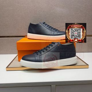 (Category: ) located in . Submitted by shoes.locker (Listing ID 1448815328, Image 1). Description: .