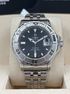 （分類：）位於 。 由 muchgoldwatch 提交（商品編號 1448798600，圖片 1）。簡介： 。