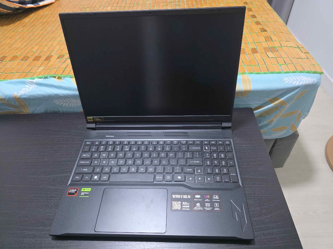 ACER NITRO V16 SLIM
