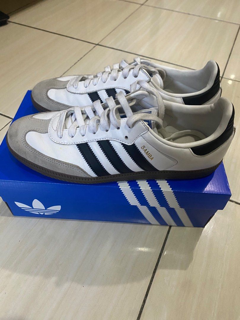 Adidas samba og cloud white core black sepatu adidas original (Kategori: Sneakers) berada di Jakarta Timur. Dikirim oleh urfav_ (ID iklan 1448800184, Gambar 3). Deskripsi: jual Adidas Samba OG Cloud White Core Black size 43 1/3 minus kotor pemakaian aja sisanya amann guys.